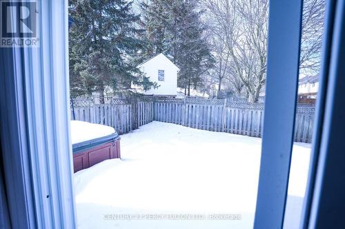 Hot Tub in the Backyard - 333 Rosette Drive, Waterloo, ON - Outdoor