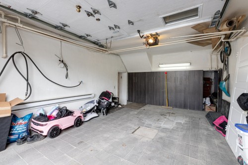 Garage - 3888 Rue Monselet, Montréal (Montréal-Nord), QC - Indoor Photo Showing Garage