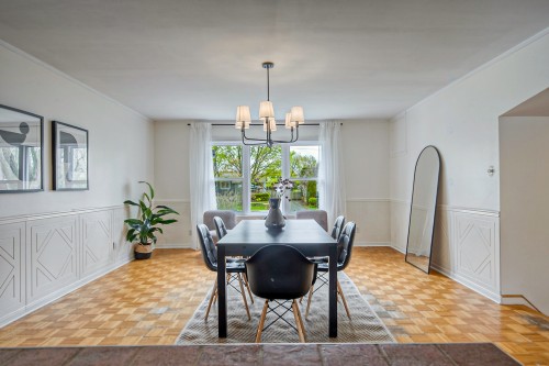 Dining Room - 17 Av. Des Ormes, Saint-Basile-Le-Grand, QC - Indoor Photo Showing Dining Room