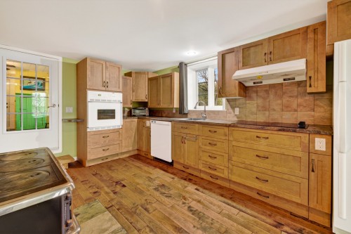 Cuisine - 42 Ch. Du Roy, Deschambault-Grondines, QC - Indoor Photo Showing Kitchen
