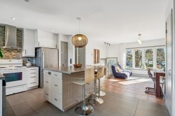 440 Rue Dominique  Sainte-Julie, QC J3E 3E3