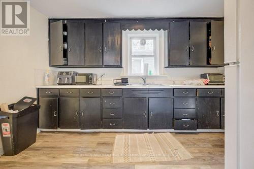 10 Marshall Street, Waterloo, ON - Indoor