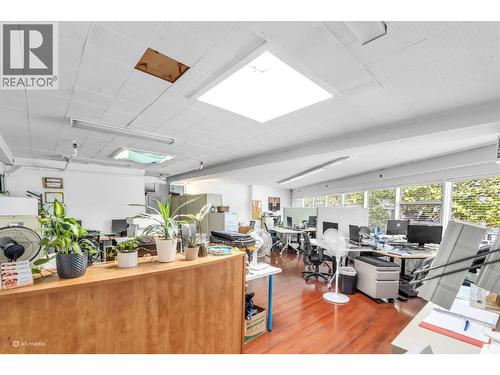 1872 Kingsway, Vancouver, BC 