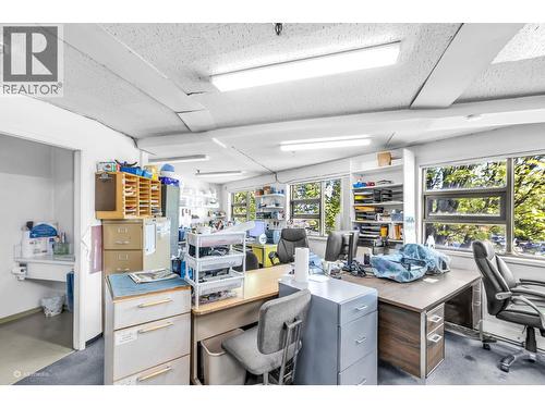 1872 Kingsway, Vancouver, BC 