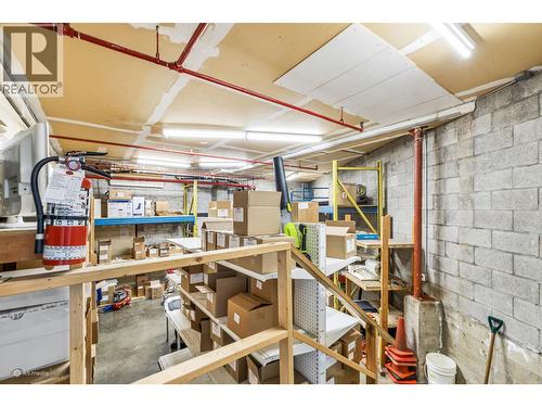 1872 Kingsway, Vancouver, BC 