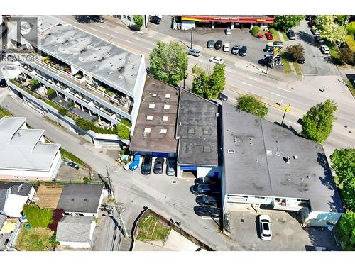 1872 Kingsway, Vancouver, BC 