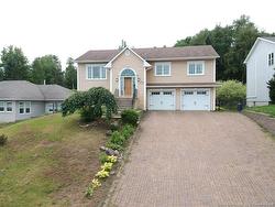 199 Hearne ST  Fredericton, NB E3B 6M4