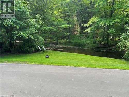 1333 Hidden Valley Road, Burlington, ON - Outdoor