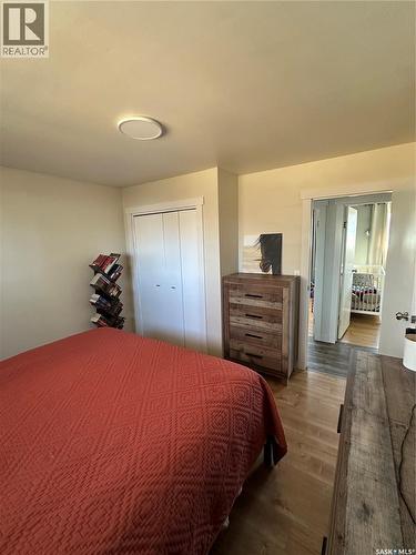 8368 Howard Avenue, Gull Lake, SK - Indoor Photo Showing Bedroom