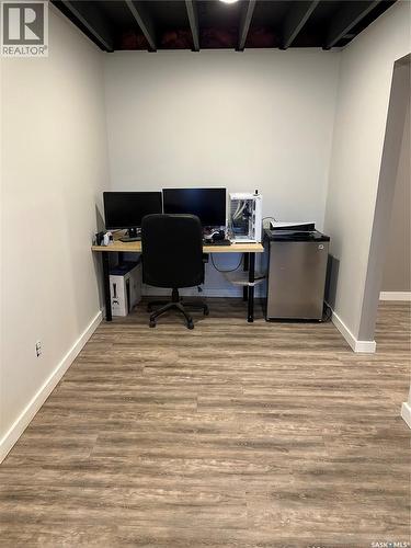 8368 Howard Avenue, Gull Lake, SK - Indoor