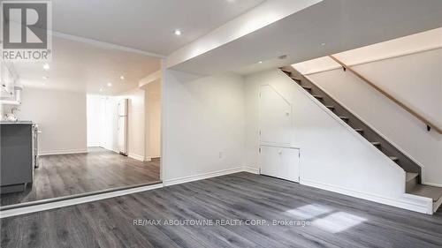 43 Crooks Street, Hamilton, ON - Indoor Photo Showing Other Room
