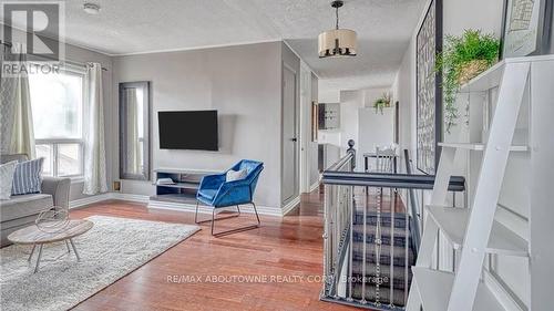 43 Crooks Street, Hamilton, ON - Indoor