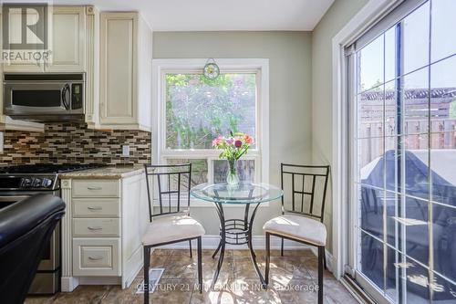 7220 Danton Promenade, Mississauga, ON - Indoor