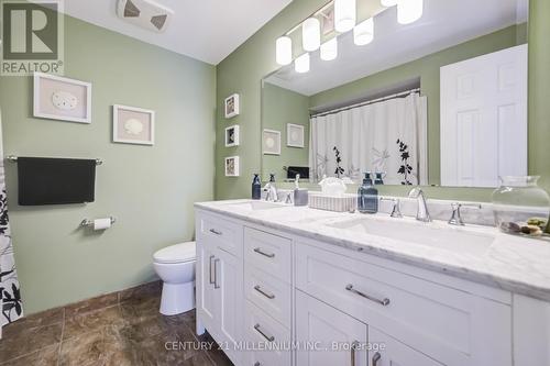 7220 Danton Promenade, Mississauga, ON - Indoor Photo Showing Bathroom