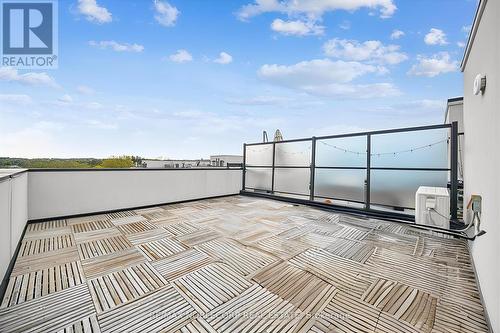 116 - 600 Alex Gardner Circle, Aurora, ON - Outdoor With View