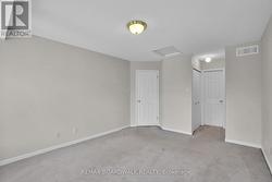 Primary bedroom - 