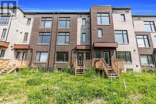 34 Queenpost Drive E, Brampton, ON - Outdoor With Facade