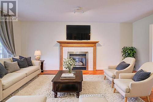 225 Dartmoor Crescent, Waterloo, ON - Indoor Photo Showing Living Room With Fireplace
