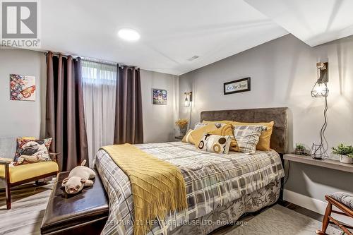 2 David Drive, St. Thomas, ON - Indoor Photo Showing Bedroom