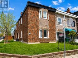 100 ASCOT AVENUE Toronto, ON M6E 1E9