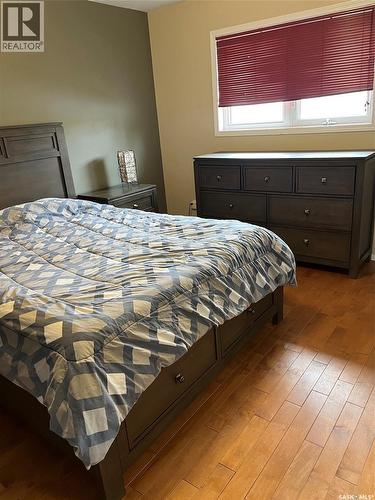 404 Petterson Drive, Estevan, SK - Indoor Photo Showing Bedroom
