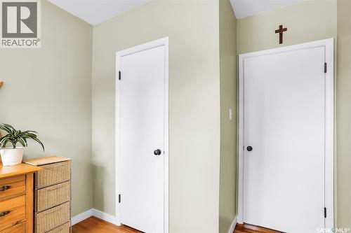 1601 Cumberland Avenue S, Saskatoon, SK - Indoor