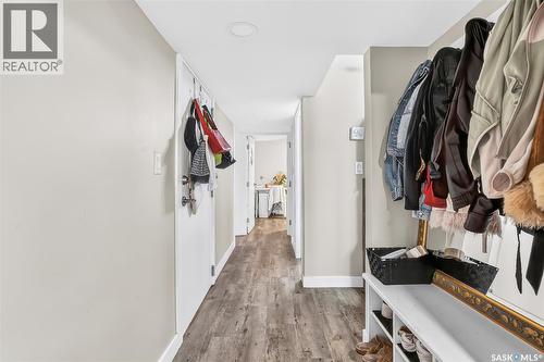 1601 Cumberland Avenue S, Saskatoon, SK - Indoor