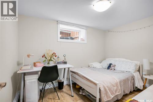 1601 Cumberland Avenue S, Saskatoon, SK - Indoor Photo Showing Bedroom
