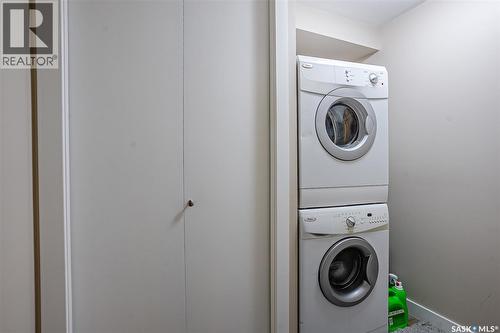 1601 Cumberland Avenue S, Saskatoon, SK - Indoor Photo Showing Laundry Room