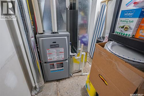 1601 Cumberland Avenue S, Saskatoon, SK - Indoor