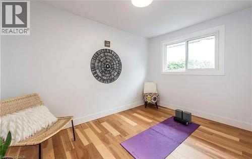 10 Sandlyn Court, Hamilton, ON - Indoor