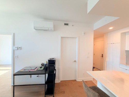 Office - 711-5175 Rue Mackenzie, Montréal (Côte-Des-Neiges/Notre-Dame-De-Grâce), QC - Indoor