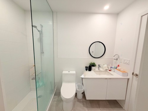 Bathroom - 711-5175 Rue Mackenzie, Montréal (Côte-Des-Neiges/Notre-Dame-De-Grâce), QC - Indoor Photo Showing Bathroom