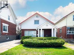 479 LAURIER AVENUE  North Bay (Central), ON P1B 1T6