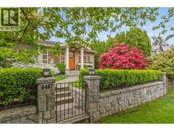 4467 ST. GEORGE STREET  Vancouver, BC V5V 4A5