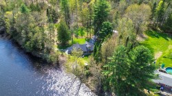Bord de l'eau - 