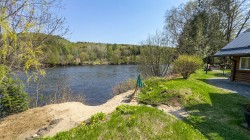 Bord de l'eau - 