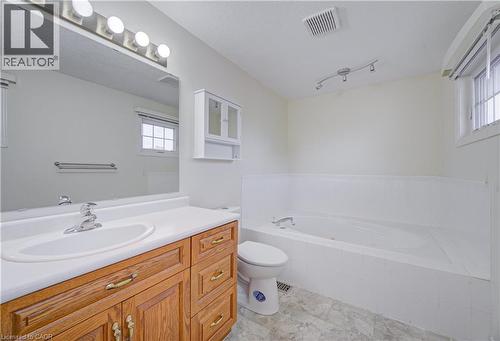 225 Dartmoor Crescent, Waterloo, ON - Indoor Photo Showing Bathroom