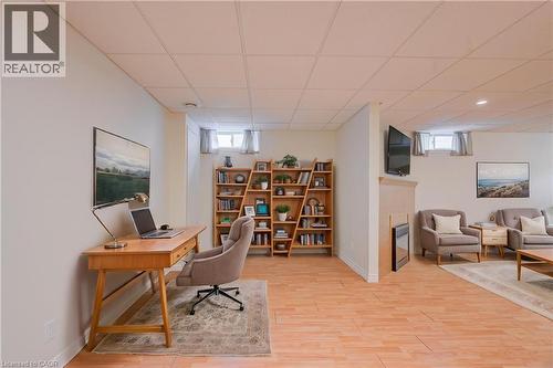 225 Dartmoor Crescent, Waterloo, ON - Indoor