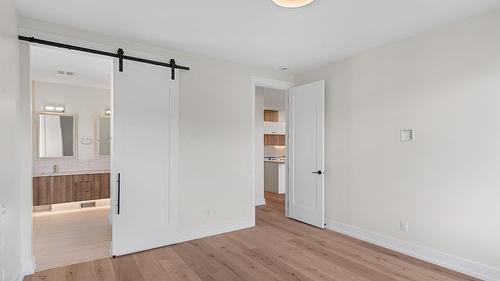 2140 Montenegro Drive, Kelowna, BC - Indoor Photo Showing Other Room