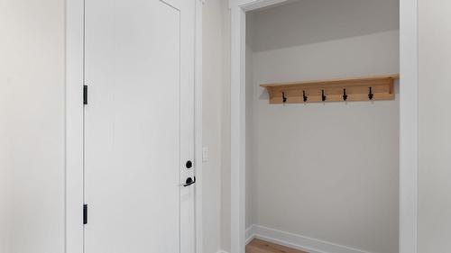 2140 Montenegro Drive, Kelowna, BC - Indoor Photo Showing Other Room