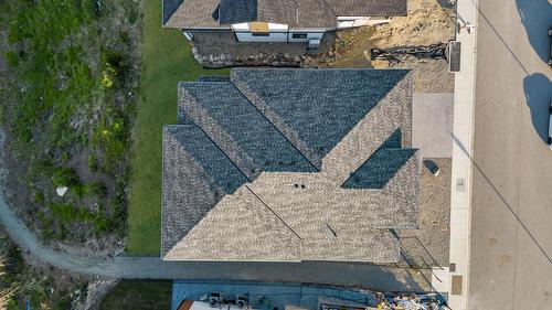 2140 Montenegro Drive, Kelowna, BC - Outdoor