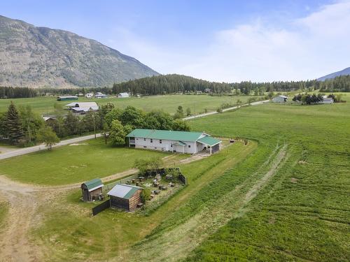 1027 Huscroft Road, Lister, BC - Outdoor With View