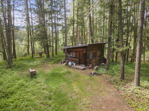 1027 Huscroft Road, Lister, BC - Outdoor