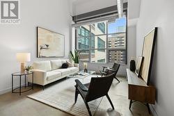 501 - 135 DALHOUSIE STREET Toronto, ON M5B 2S1