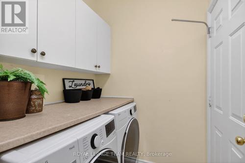 259 Cairnsmore Circle, Ottawa, ON 