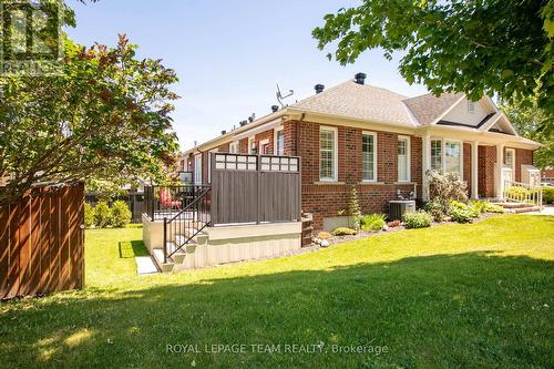 259 Cairnsmore Circle, Ottawa, ON 