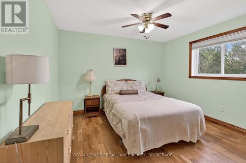 59 West Shore Lane, Frontenac (Frontenac South), ON - Indoor Photo Showing Bedroom