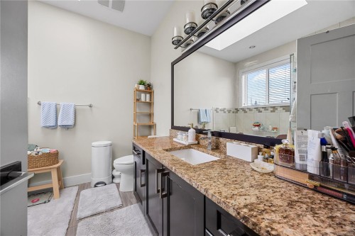 5811 Linyard Rd, Nanaimo, BC 
