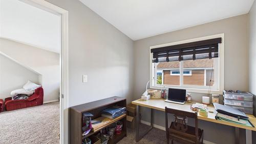 1516 20Th Avenue, Cranbrook, BC - Indoor Photo Showing Office